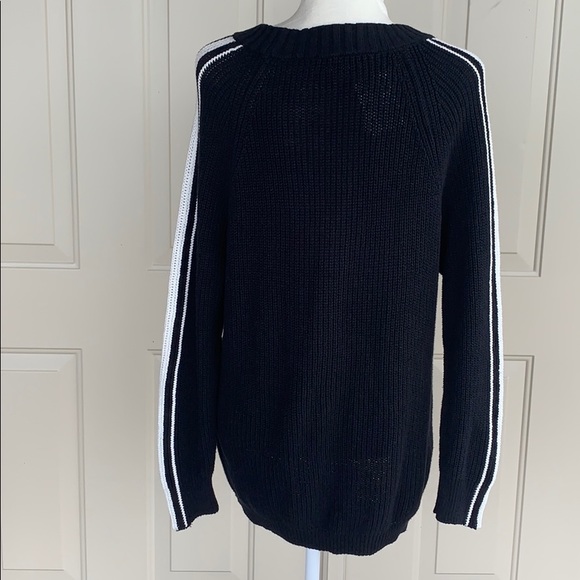 New Express Oversized Shaker Knit Tunic Sweater - Picture 5 of 12